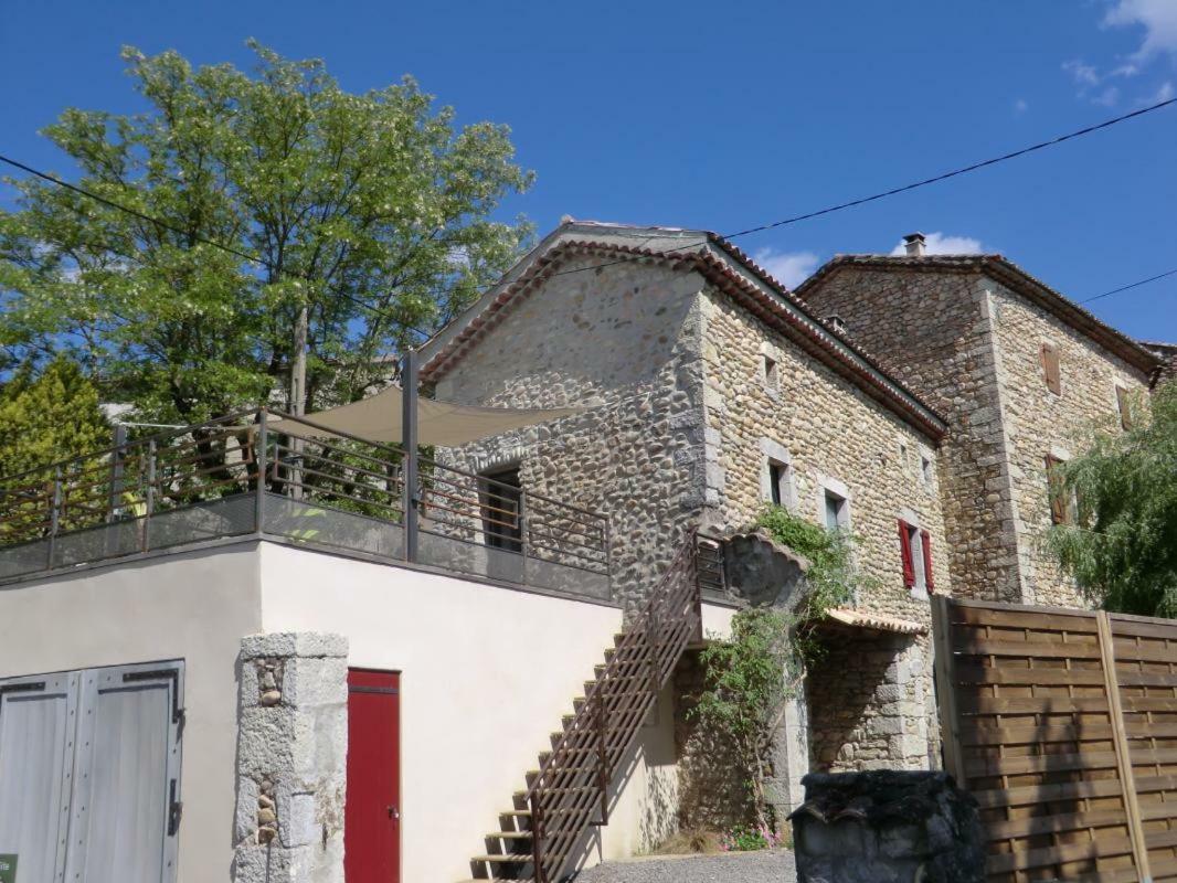 L'Envol Des Papillons Villa Grospierres Dış mekan fotoğraf